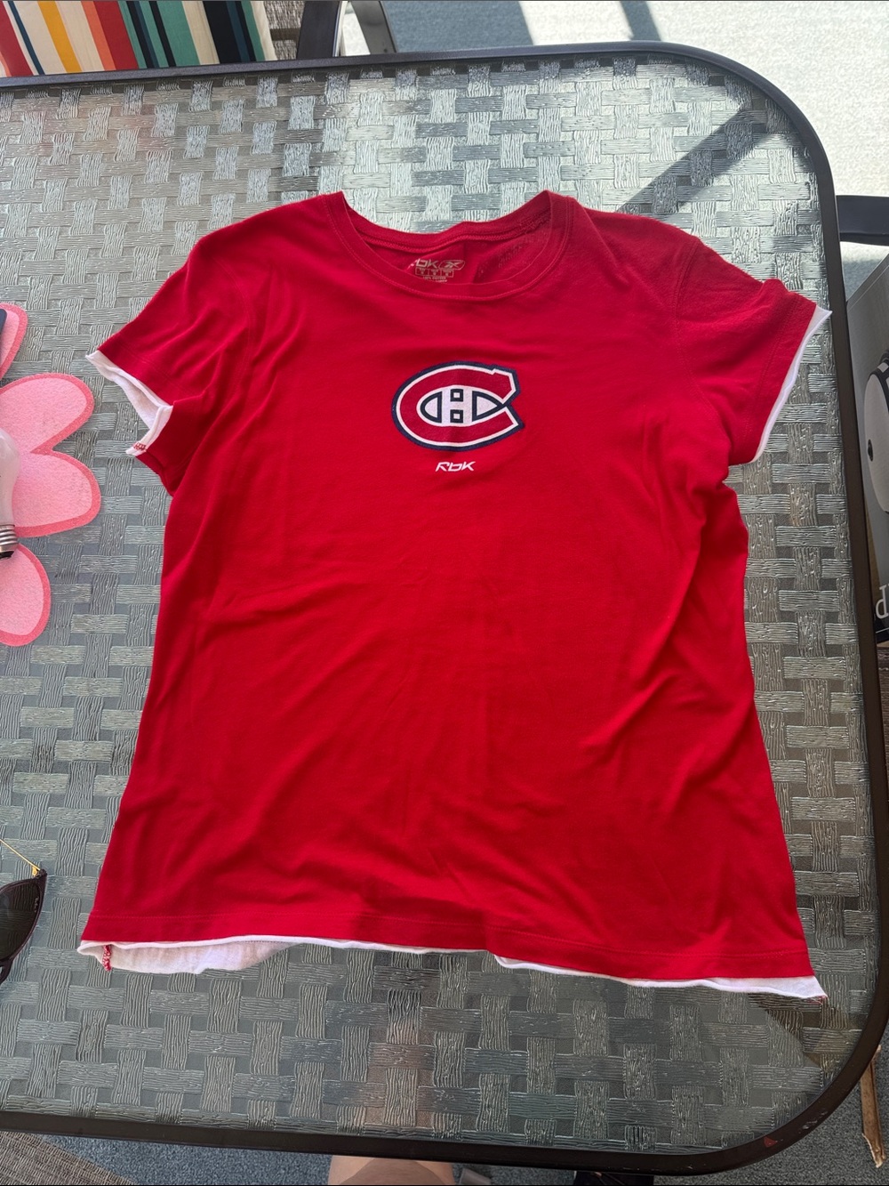 Reebok Red Short-Sleeve Women’s Montreal Canadiens Logo Tee with White Trim